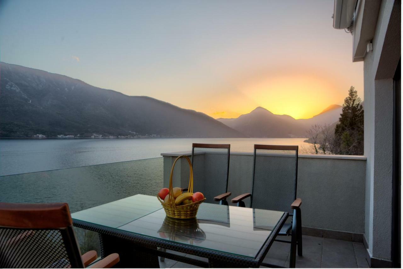 Bajova Kula Luxury Residences Kotor Ngoại thất bức ảnh